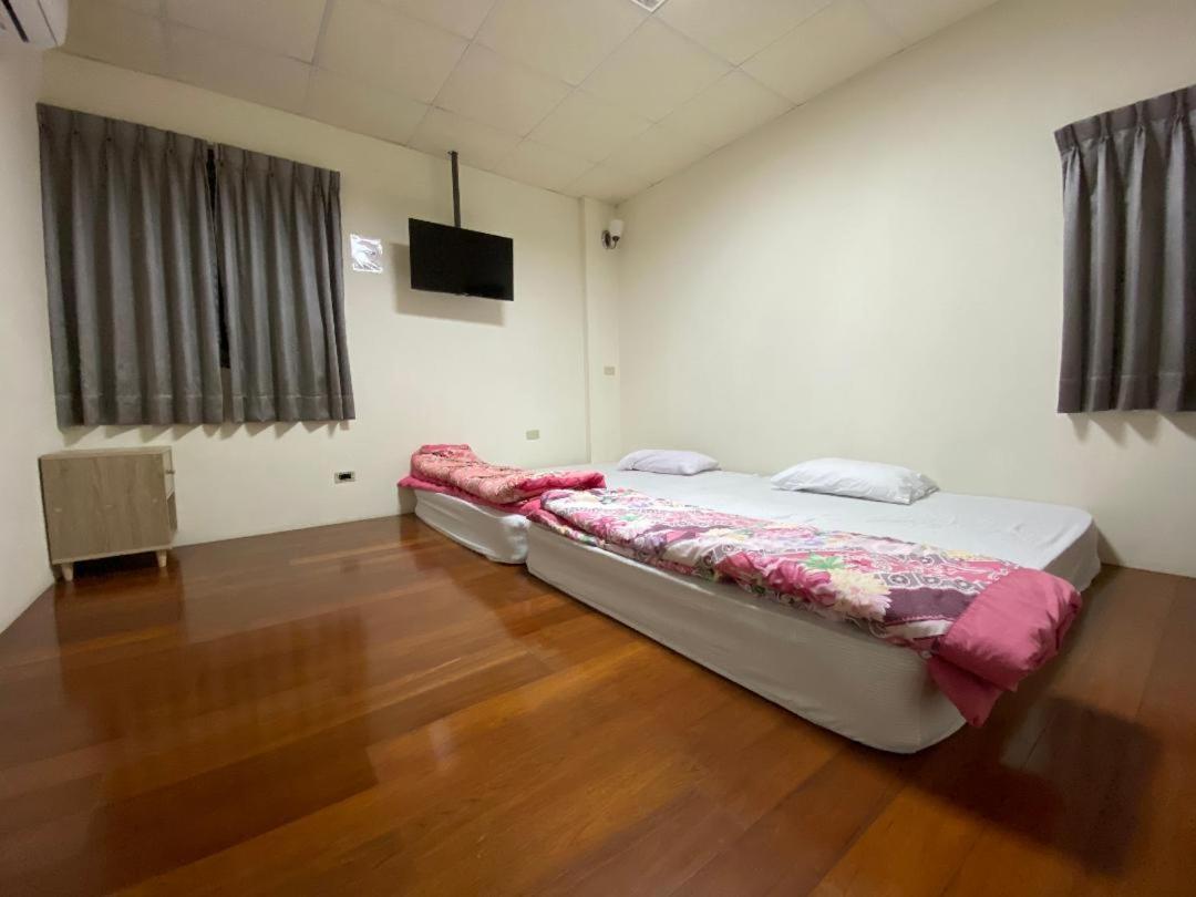 Xiao Gu Homestay T'ai-tung Exteriör bild